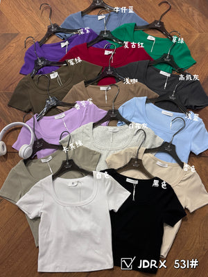 【 预购 】 高品质棉质百搭Tee 今日跑量价  RM 15.90 Only🌸（原价RM39）