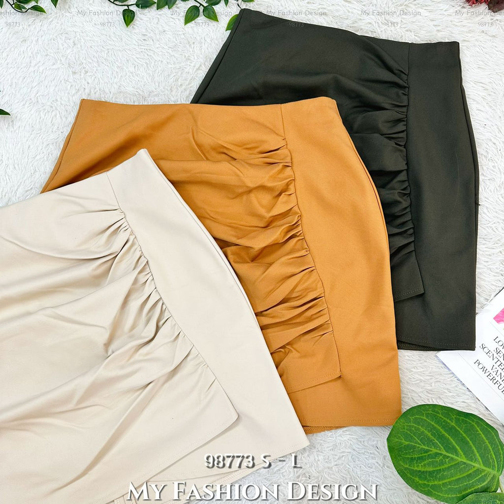 爆款新品🔥高品质高腰时装裤裙 RM59 Only🌸(2-T3)