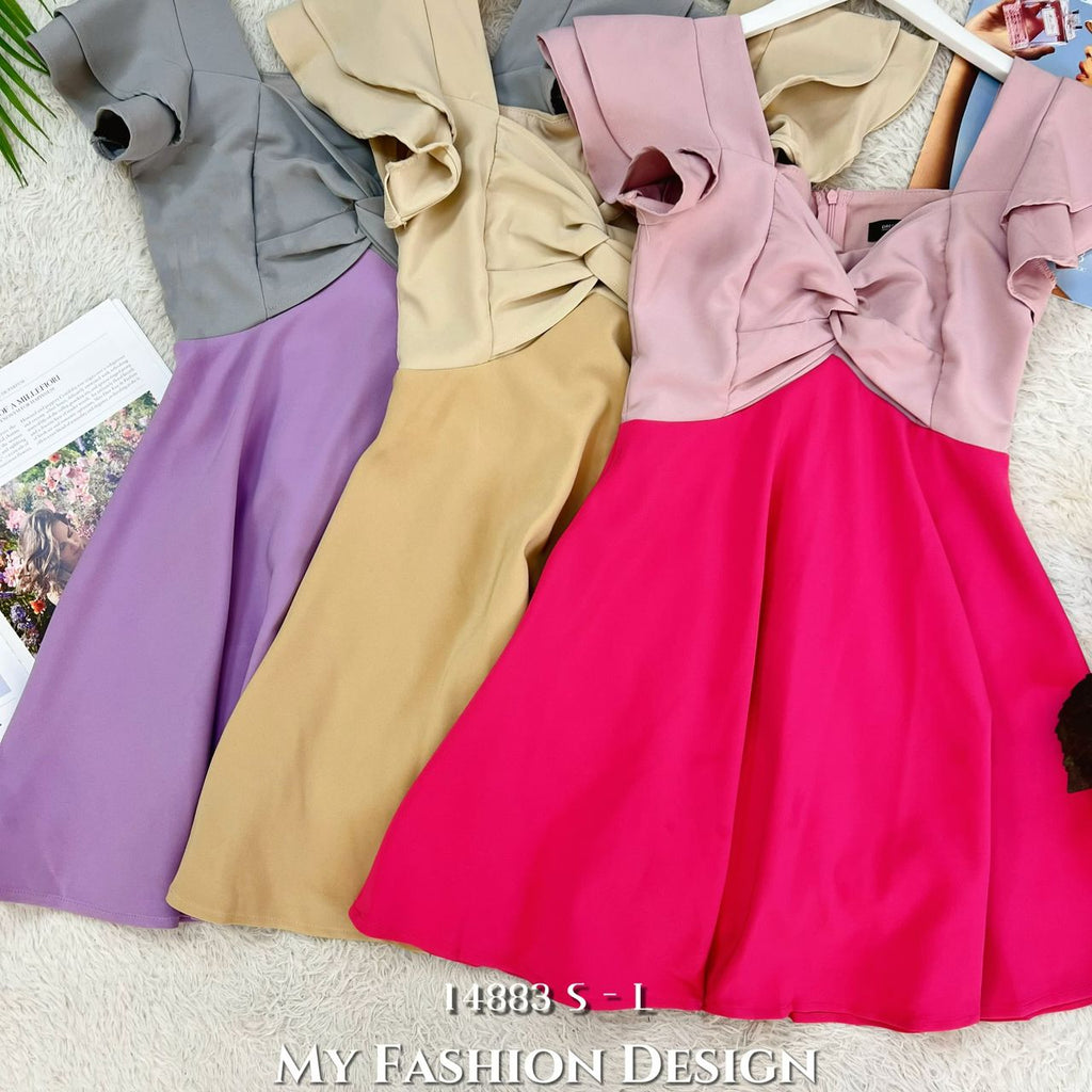 爆款新品🔥高品质时装拼色连体裙 RM79 Only🌸 (1-C4)
