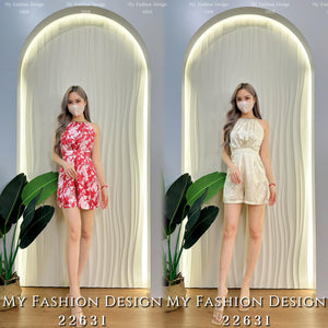 爆款新品🔥高品质气质cut in款连体裤 RM76 Only🌸（1-D3）