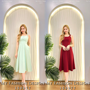 【补现货】🛍️爆款新品🛍️高品质吊带连体长裙   RM25.90 Only🌸（原价 RM89.00）