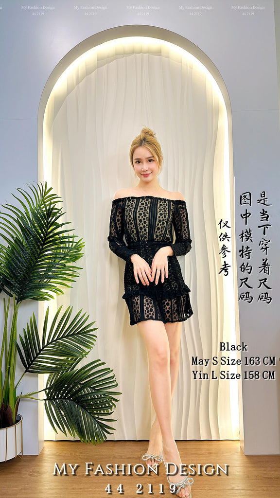 爆款新品🔥高品质蕾丝修身连体裙 RM65 Only🌸 （2-S2）
