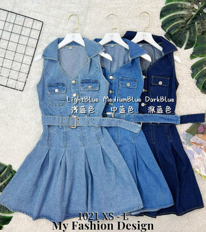 爆款新品🔥高品质牛仔款连体裙 RM89 Only🌸（无袖）（2-J3）(3-D2)