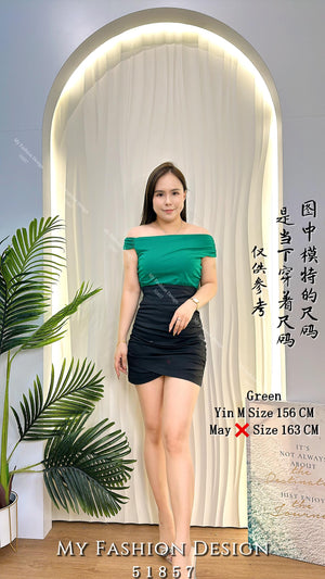 🆕高品质DD气质款一字领上衣 RM59 Only🌸 （1-D2）