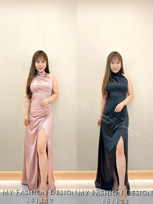 【补现货】爆款新品🔥高品质cut in款缎面连体裙 RM49.00 Only🌸（原价 RM92.00）