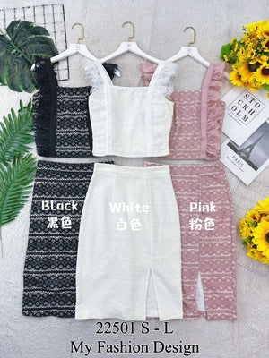 爆款新品🔥高品质气质款蕾丝套装 上衣 ➕ 裙子 RM109 Only🌸(1-F4）