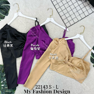 爆款新品🔥高品质气质款时装上衣 RM62 Only🌸（1-F3）