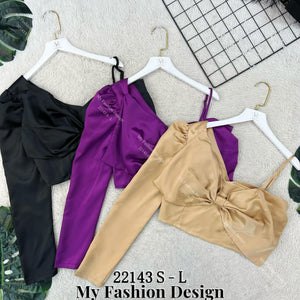 爆款新品🔥高品质气质款时装上衣 RM62 Only🌸（1-F3）