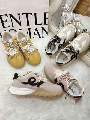 高品质双鞋带厚底阿甘鞋 RM89 Only🌸