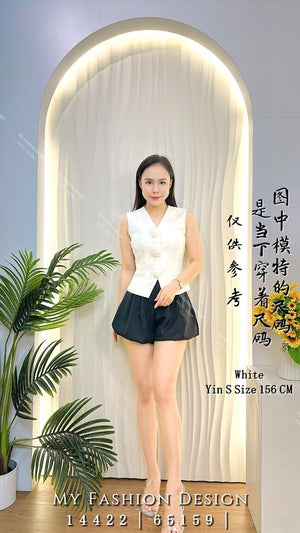 爆款新品🔥高品质V 领马甲气质上衣 RM65 Only🌸(2-C3)