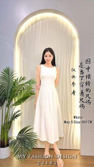 爆款新品🔥 高品质修身款连体长裙 RM109 Only🌸(1-F2)