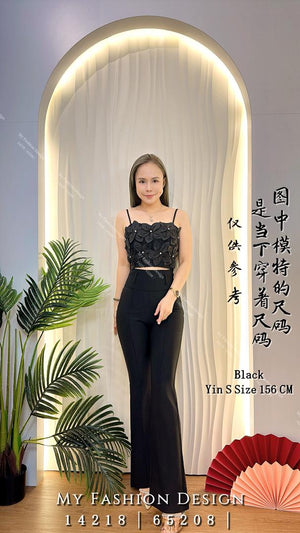 爆款新品🔥 高品质吊带款立体花朵时装上衣 RM79 Only🌸（2-L3）