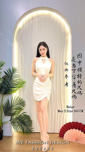 🔥爆款新品🔥高品质cut in款缎面连体裙 RM89 Only🌸（1-J2）