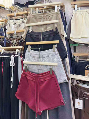 【泰国🇹🇭代购】高品质高腰休闲短裤 RM29.90 Only🌷