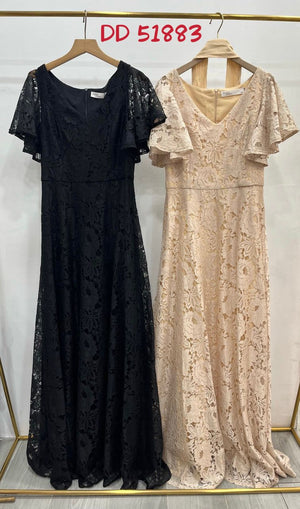 【补现货】🔥爆款新品🔥DD家 钩花蕾丝款 连体长裙  RM69.00 Only🌸