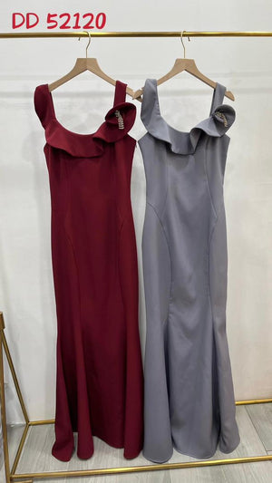 【补现货】🔥爆款新品🔥DD家 时装款 连体长裙  RM69.00 Only🌸