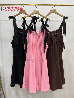 【补现货】🔥爆款新品🔥DD家 时装 连体裙  RM49.00 Only🌸