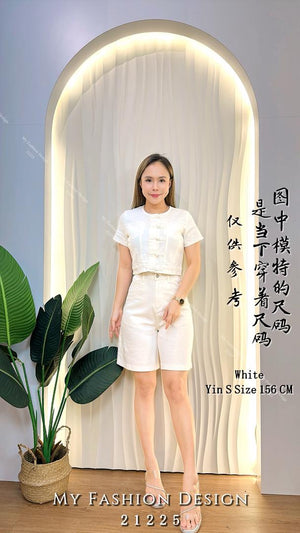 🔥爆款新品🔥高品质新中式牛仔套装 上衣 ➕ 五分裤 RM109 Only🌸