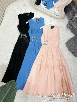 黑卡独家爆款🔥 高品质气质款修身连体长裙 RM109 Only🌸 （1-E4/F4）