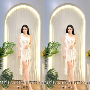 @🔥黑卡独家爆款🔥高品质气质修身斜边蕾丝连体裙 RM109 Only🌸 （2-J2）