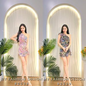 ‼️‼️🔥黑卡独家爆款🔥高品质花花雪纺斜肩套装 上衣 ➕ 裤裙 RM108 Only🌸 （2-L3）