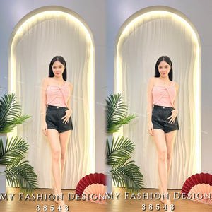 🔥爆款新品🔥高品质气质款时装斜肩上衣 RM39.90 Only🌸 （原价 RM65 ）（1-Q4）