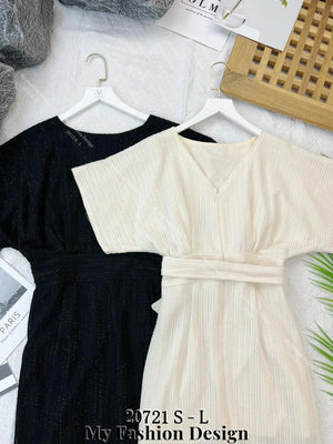 【补现货】🔥爆款新品🔥高品质气质韩版连身裙 RM 75 🌸（原价 RM89）