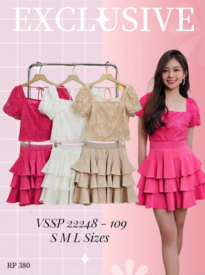 【补现货】🛍️爆款新品🛍️高品质水溶花款套装 上衣 ➕ 裤裙 RM35.00 Only🌸（原价 RM109）