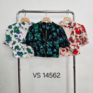 【补现货】🔥爆款新品🔥高品质气质花花上衣 RM9.90 Only🌸（原价 RM55.00）