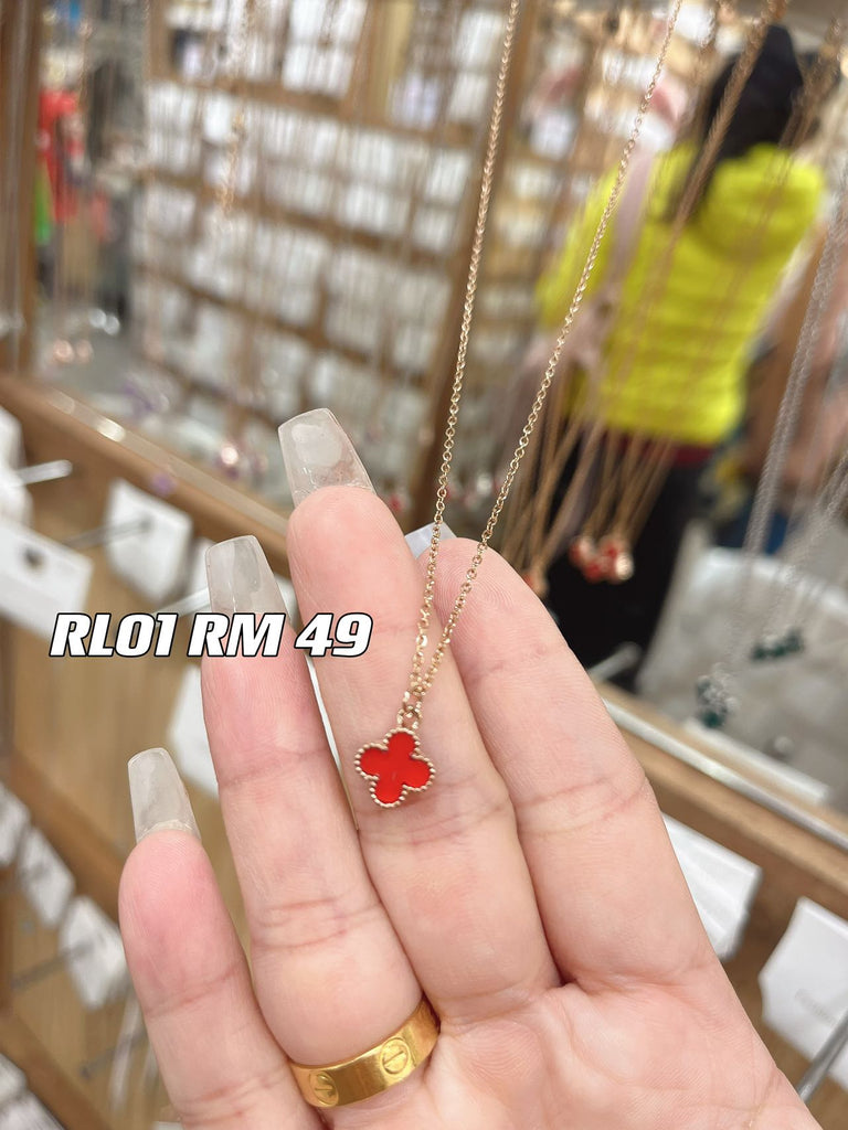 玫瑰金项链红色四叶草 RM49
