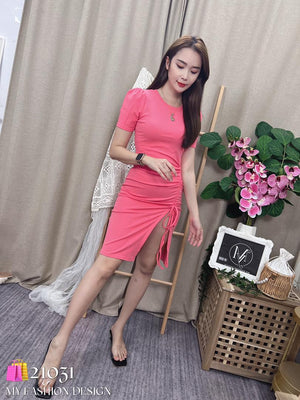 独家爆款❤️高品质气质抽绳款连体裙 RM89 ONLY 🌸