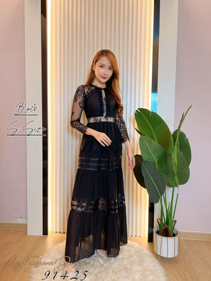 爆款新品🔥 高品质气质蕾丝连体长裙 RM299 Only🌸（SH-D4）